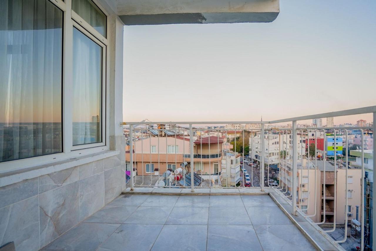 Central And Comfy Flat With Balcony In Muratpasa Antalya Exterior photo